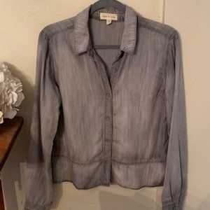 Anthropologie Cloth and Stone Gray Chambray Peplum Shirt